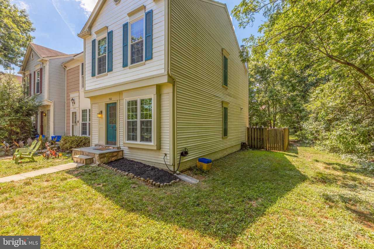 7112 Cold Spring Ct - Photo 2 of 19