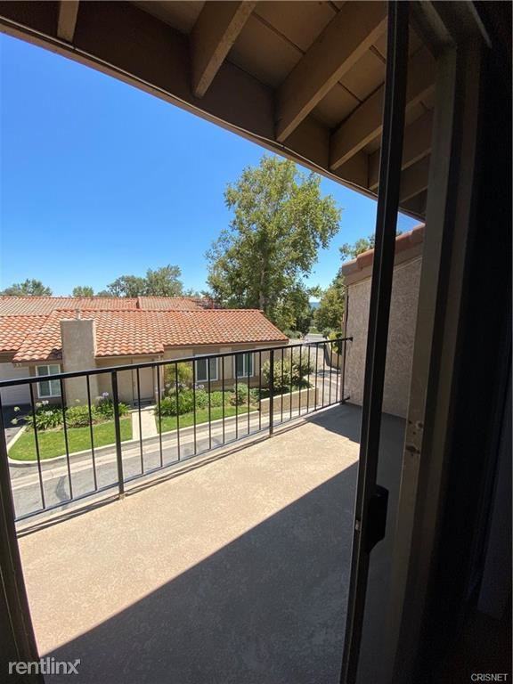 19547 Rinaldi St #27 - Photo 2 of 10