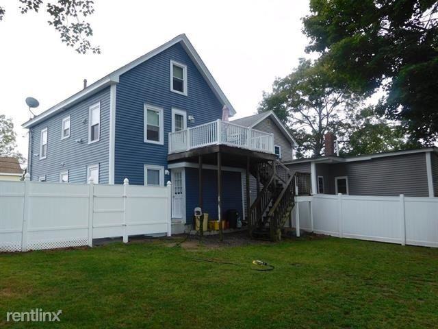 372 Lincoln St - Photo 2 of 16