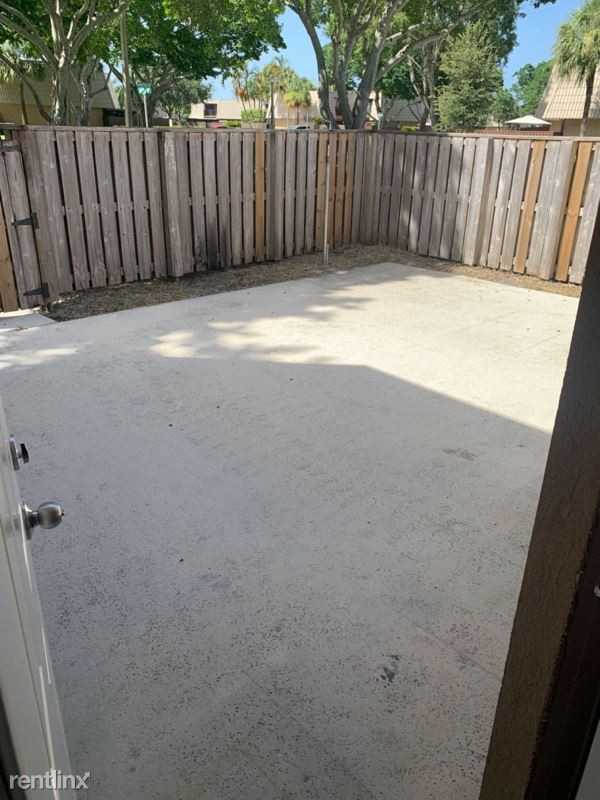 5834 58th Way - Photo 3 of 17