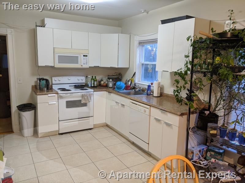 64 Porter Rd 1 - Photo 3 of 21