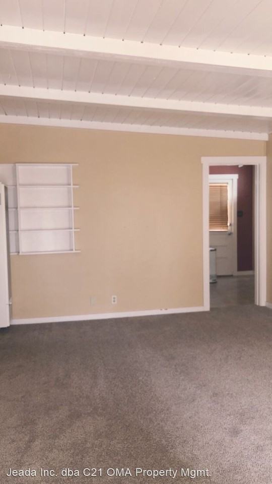 246 AVENIDA VICTORIA - Photo 2 of 9