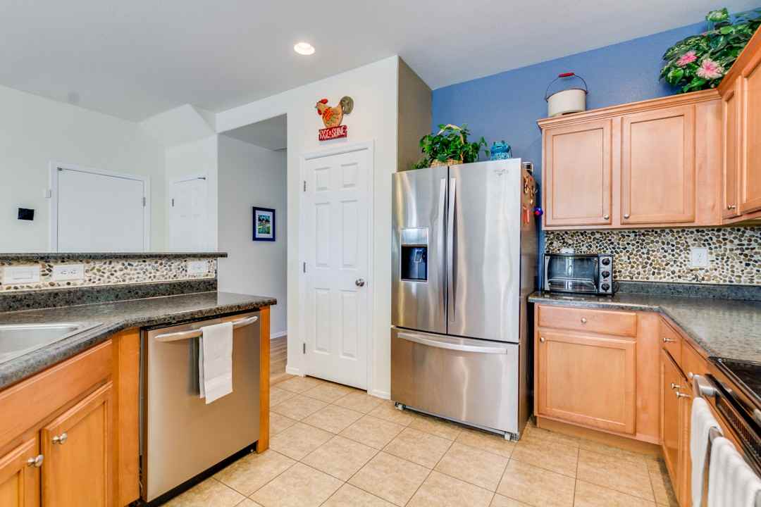 21106 E Duncan St - Photo 4 of 47