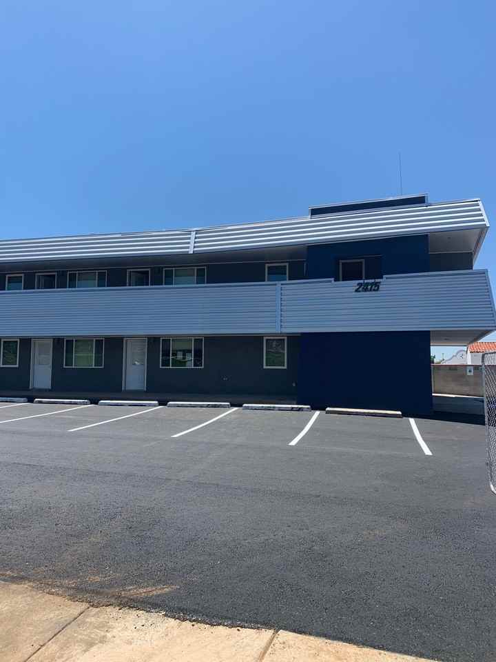 2415 Espanola St Ne - Photo 2 of 22