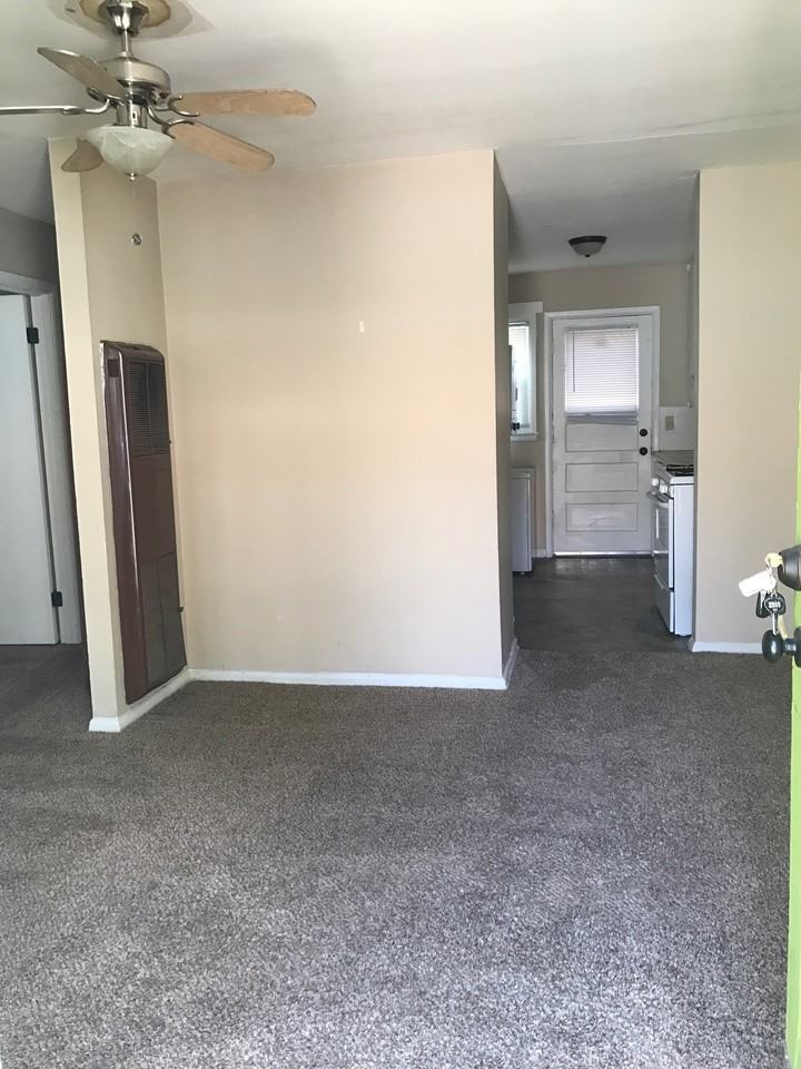 2531 N Park Pl Apartments in El Pueblo, Wichita, KS 67204 Zumper