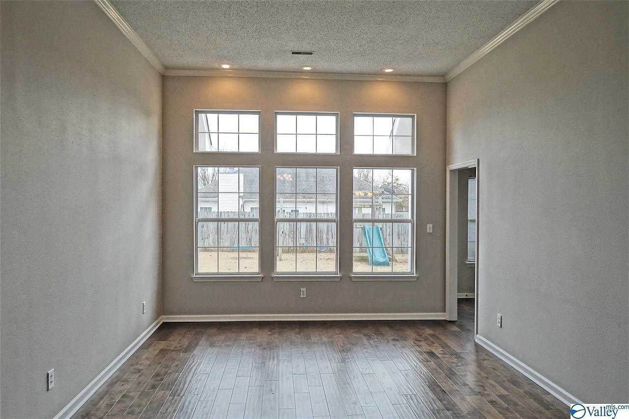 143 Long Bow Dr - Photo 2 of 18