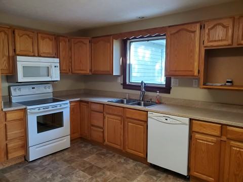 8655 Stott Rd - Photo 2 of 18