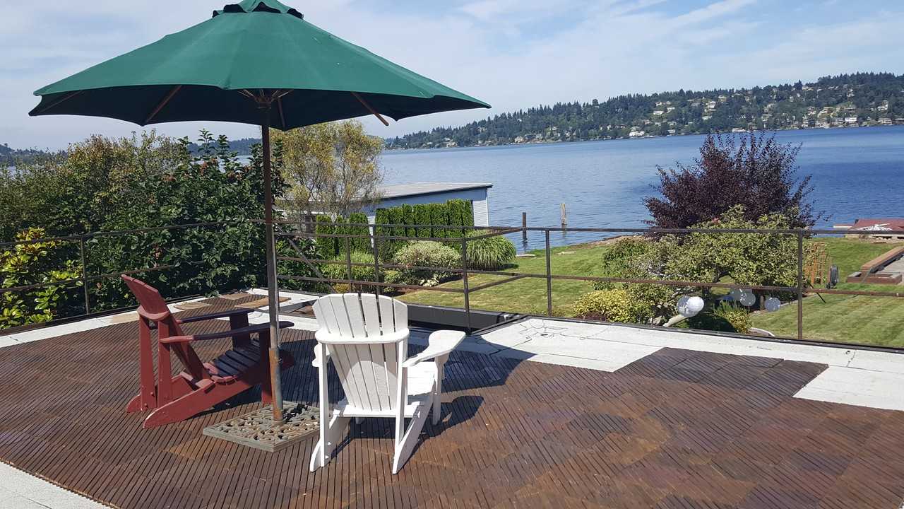 9960 Rainier Ave S - Photo 2 of 16