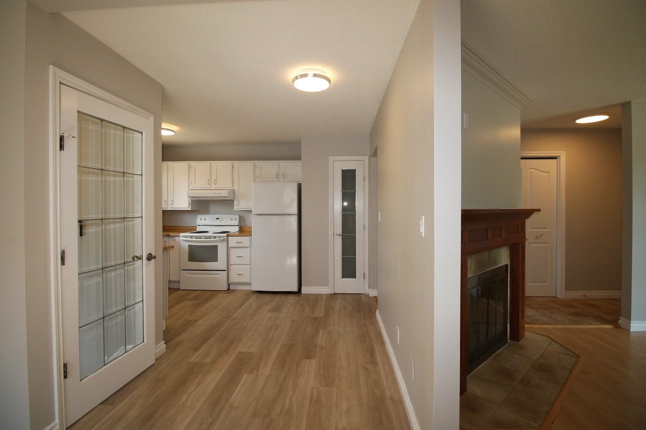 84 Arlington Dr - Photo 3 of 25