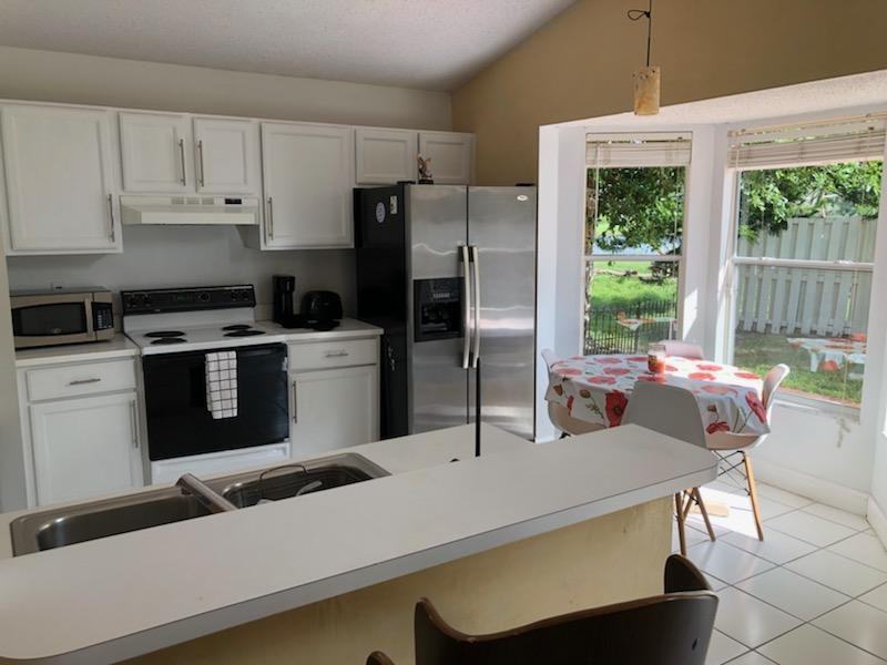 2606 Bedford Mews Drive - Photo 3 of 20