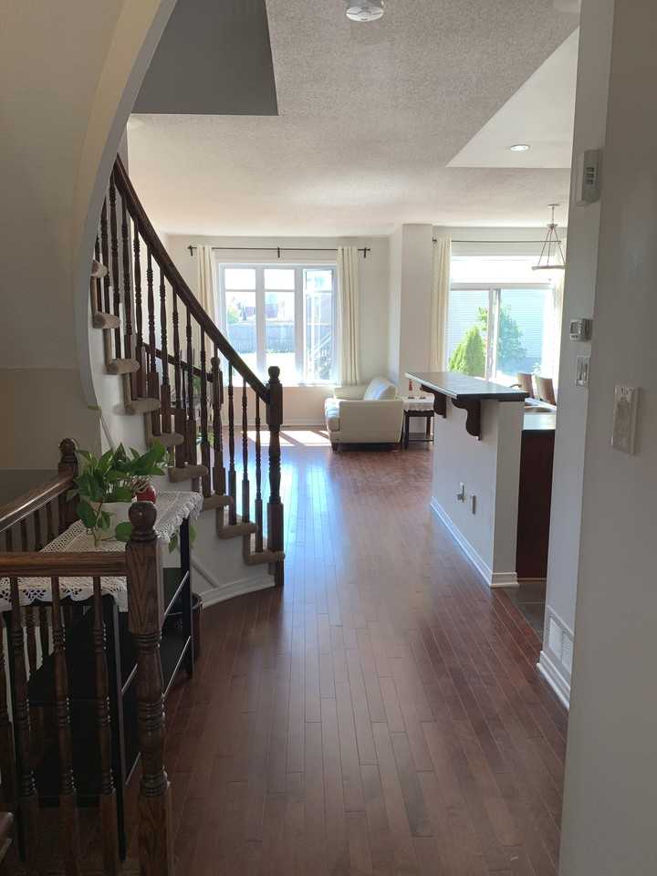 291 Badgeley Avenue - Photo 2 of 13