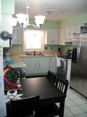 106 Albers St - Photo 2 of 12