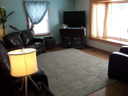 106 Albers St - Photo 3 of 12