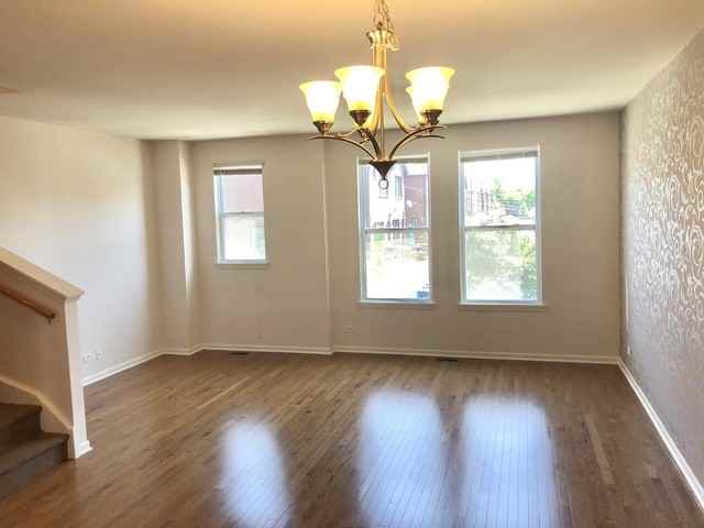 3710 S Sangamon St - Photo 2 of 32