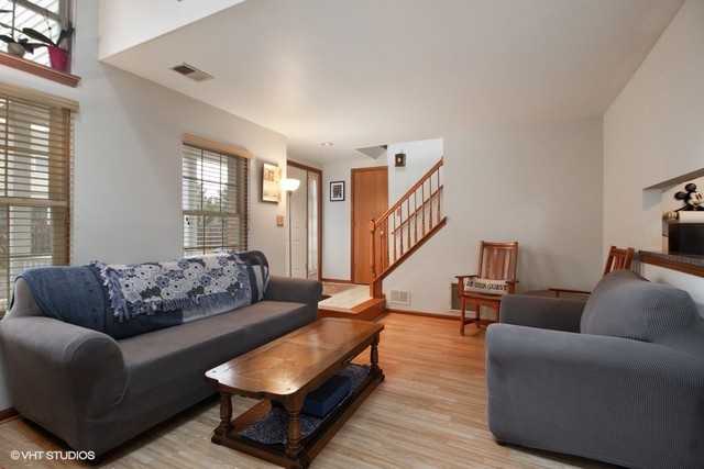 7429 Terrace Dr - Photo 2 of 12