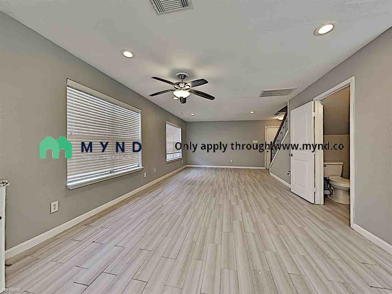 2934 Cypress Island Dr - Photo 2 of 18