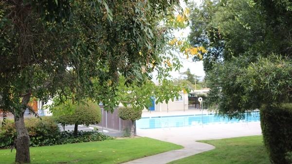 6077 Crestoak Ct - Photo 2 of 18