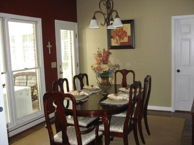 254 Heartwood Dr - Photo 2 of 25