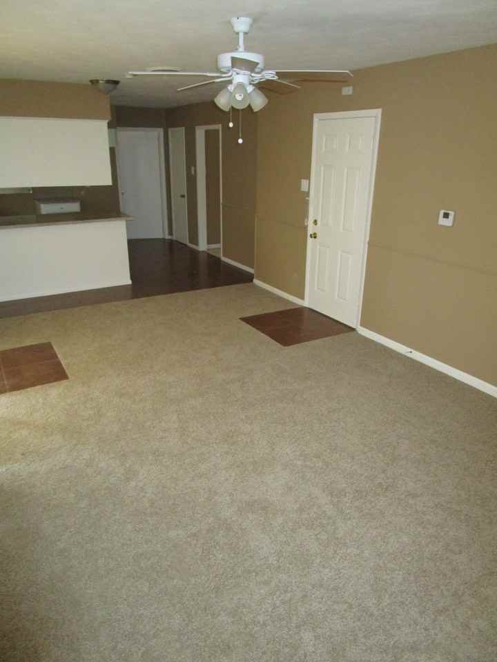 641 Calcutta Dr - Photo 2 of 8