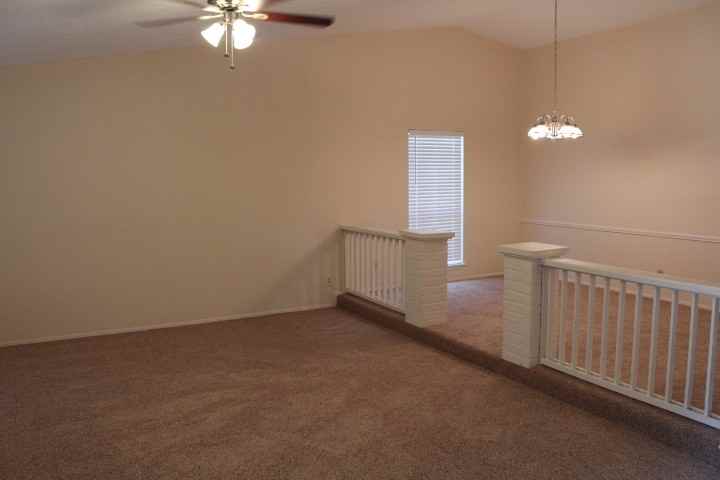 2917 Joymeadow Dr - Photo 2 of 16