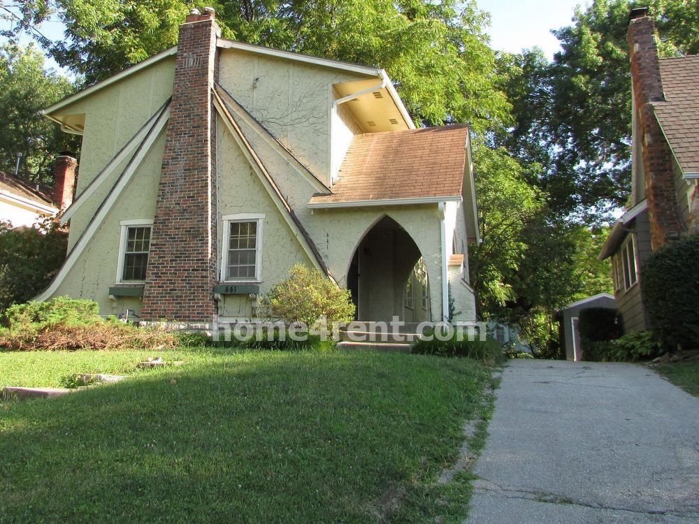 441 E 69th Ter - Photo 2 of 23