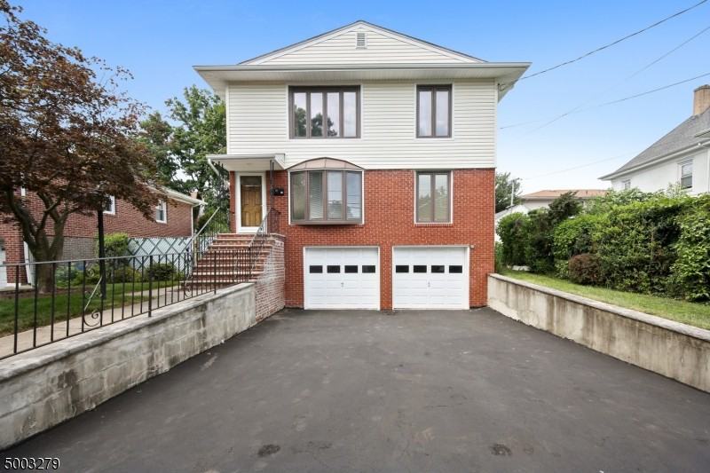 69 Rector St - Photo 2 of 17