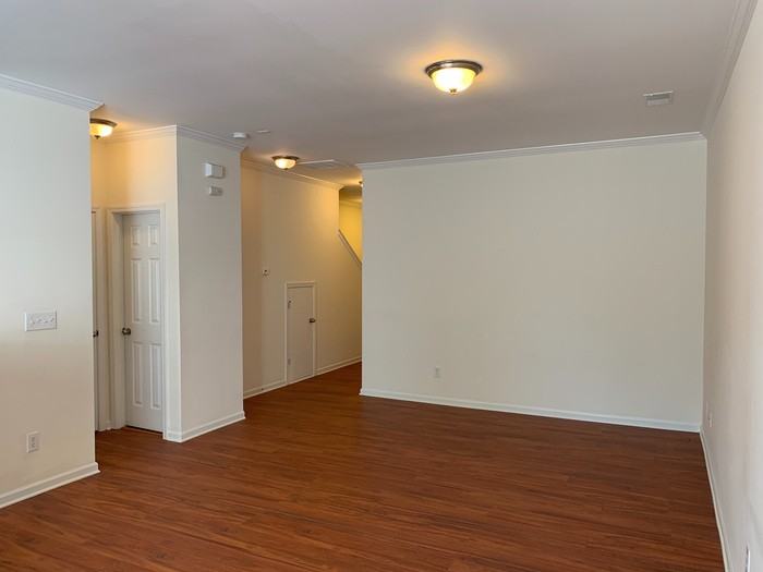 2133 Midnight Blue Ln - Photo 2 of 9