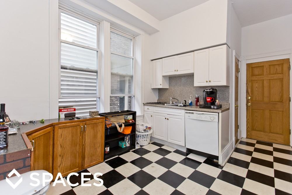 3356 North Seminary - Photo 2 of 10