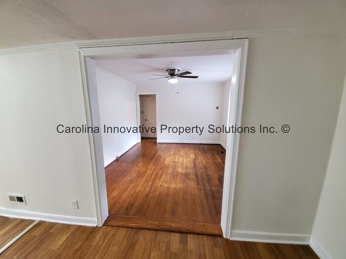 1815 Double Oaks Rd - Photo 3 of 33