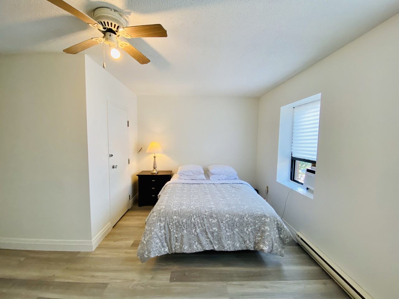 2273 Bloor Street West #202