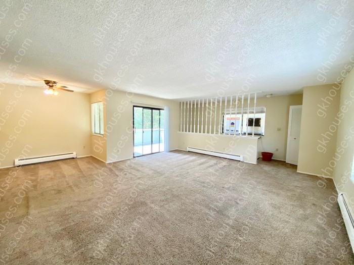 1112 Elysian Field Dr #E - Photo 3 of 13