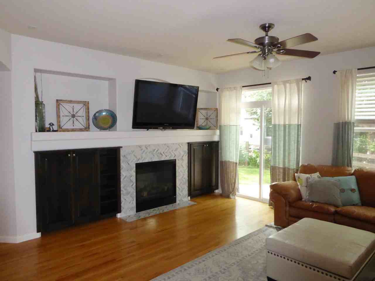 3815 Little Dipper Dr - Photo 7 of 25