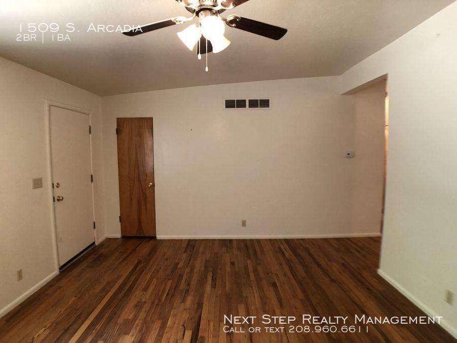 1509 S Arcadia St - Photo 3 of 11