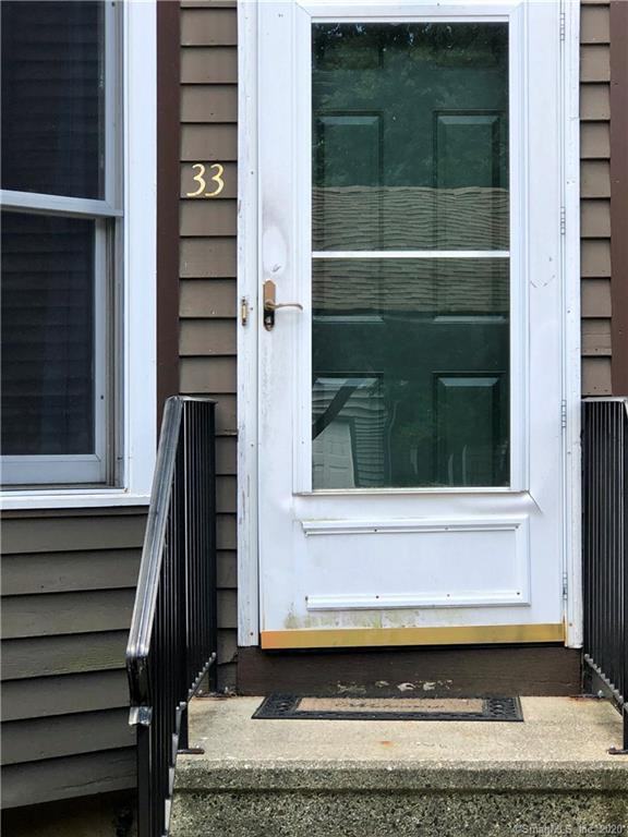 33 Rushford Meade 33 - Photo 2 of 24