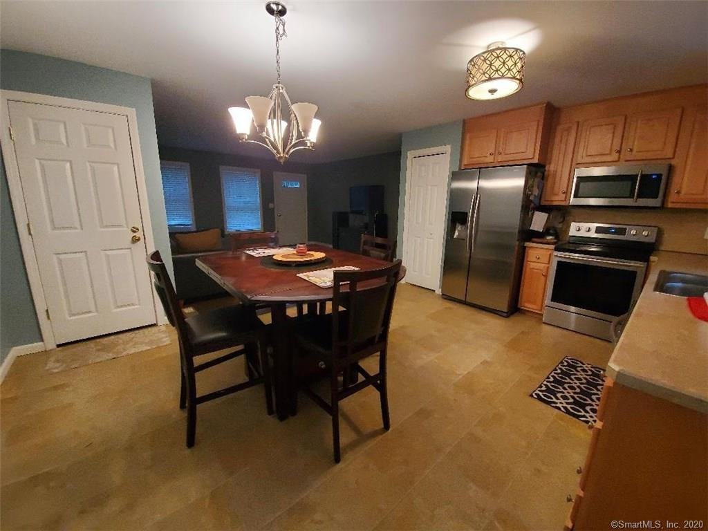 46 Overlook Ter - Photo 2 of 16