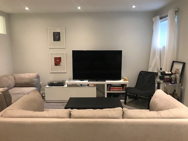 Dundas St E & Broadview Ave - Photo 2 of 11