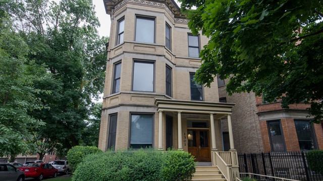 1301 W Addison St #2 - Photo 2 of 28