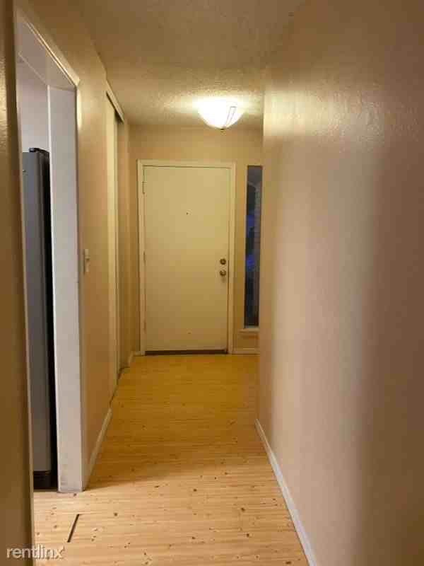 9450 Bowen Dr - Photo 2 of 11