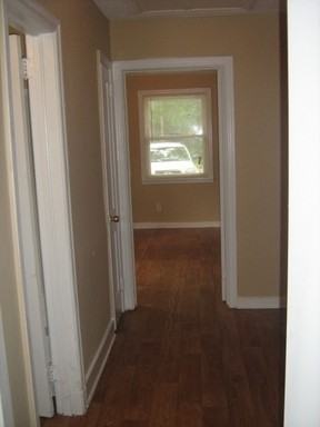 1319 Hendrix St - Photo 3 of 4