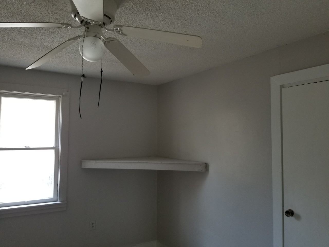 1522 N Edward St - Photo 2 of 6