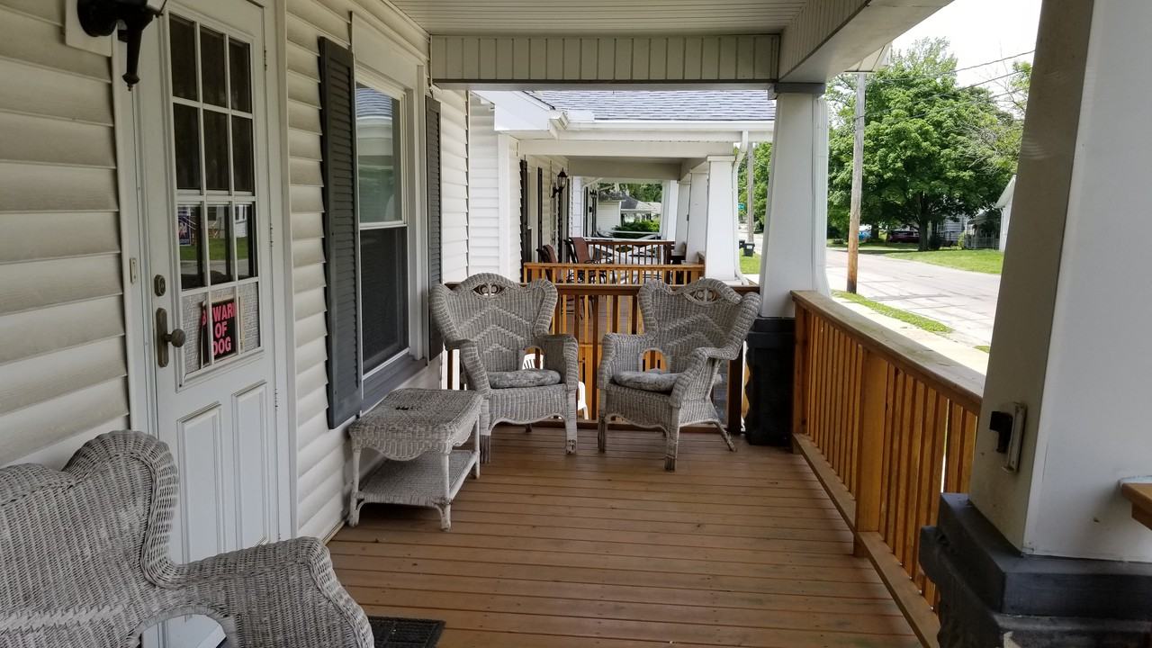 755 W Harrison Ave - Photo 2 of 8