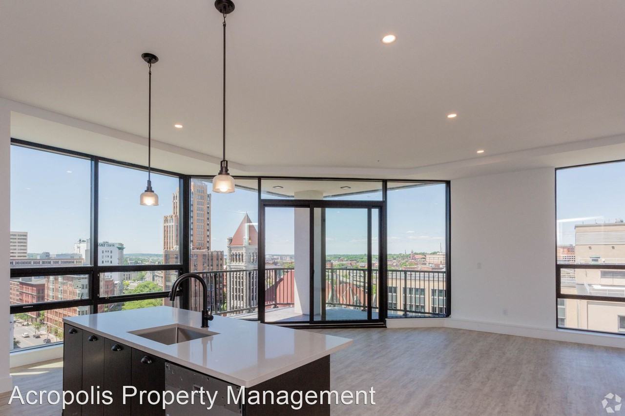 300 E. Washington St. - Photo 2 of 40