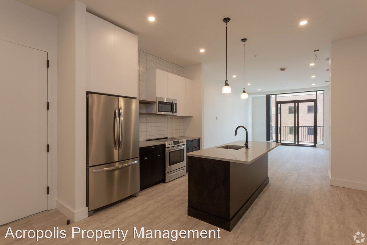 300 E. Washington St. - Photo 3 of 40