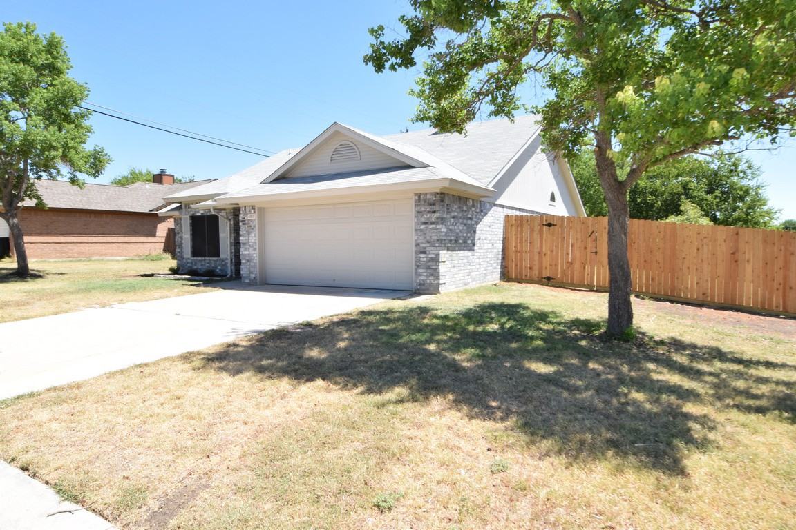 4807 Teal Dr - Photo 3 of 26