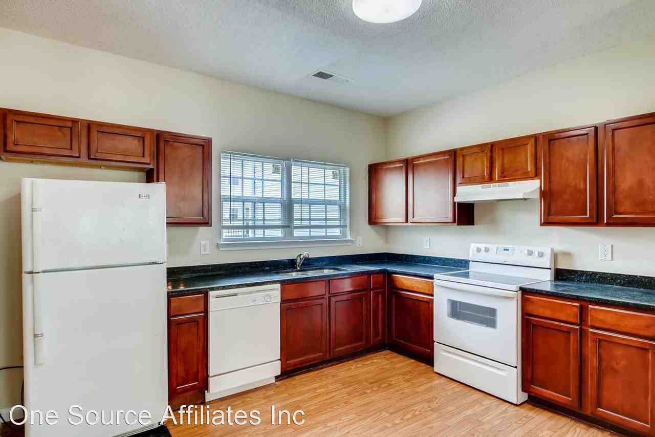 Nicole Dr - Photo 3 of 12