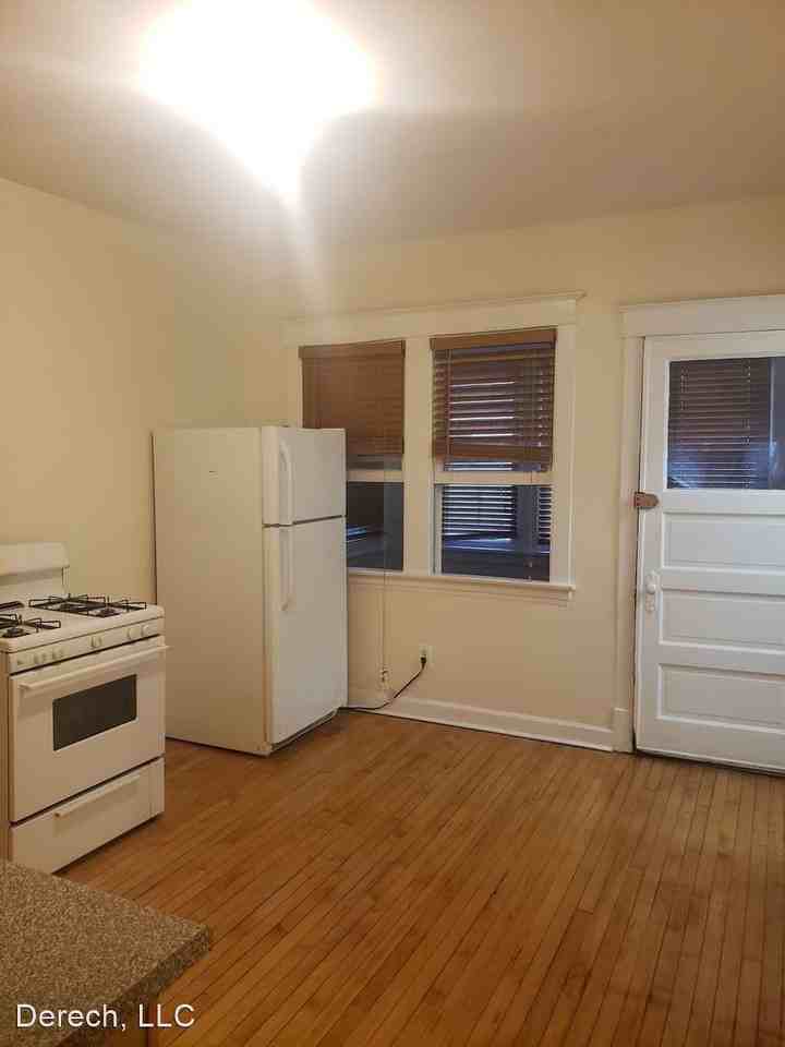 2536 Carmen - Photo 3 of 8