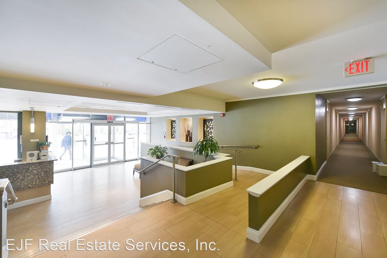 1330 New Hampshire Avenue NW - Photo 2 of 19