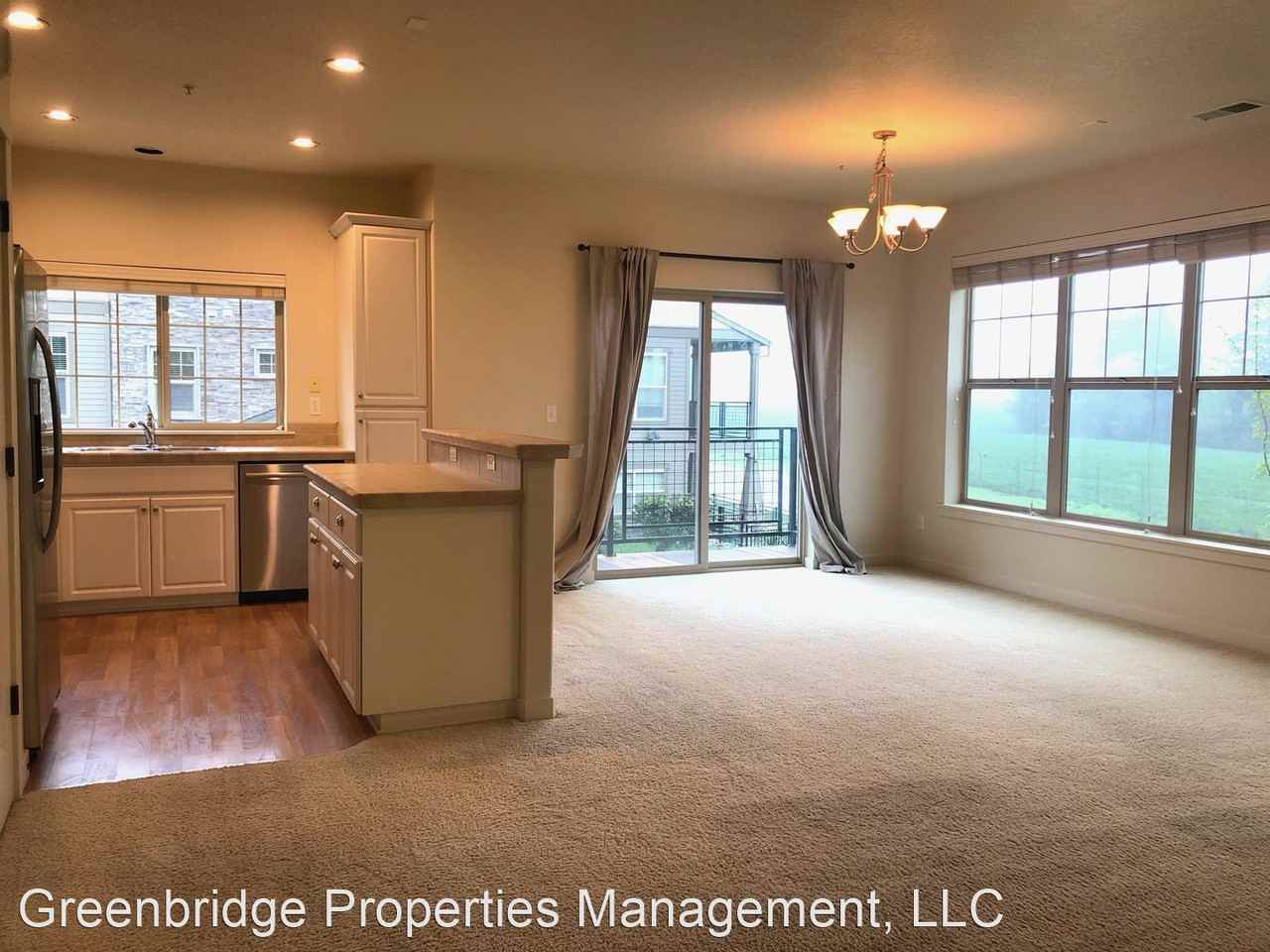 8900 Ne Brentford Way