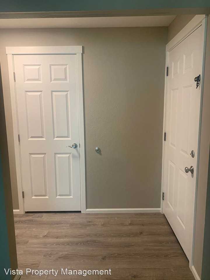 5810 186th Ave East - Photo 3 of 19