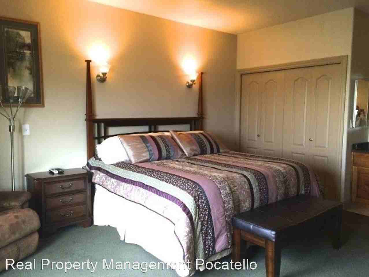 2560 Woodhill Way - Photo 2 of 8